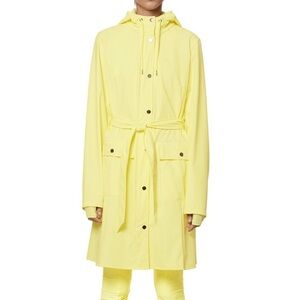 (A8) RAINS Women’s Curve W Jacket Size M, Color Straw, NWT